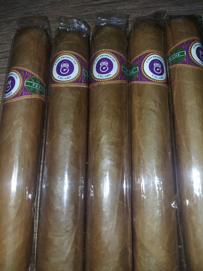 60 Habano blend Cigars with Humidor and Cutter