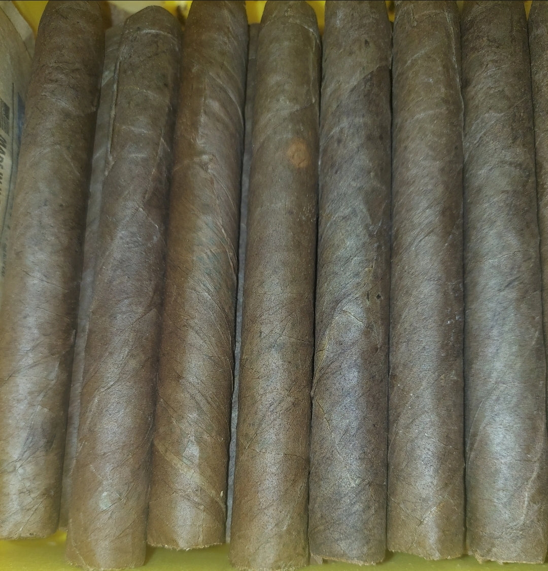 10 Dominican Chocolate Cigars