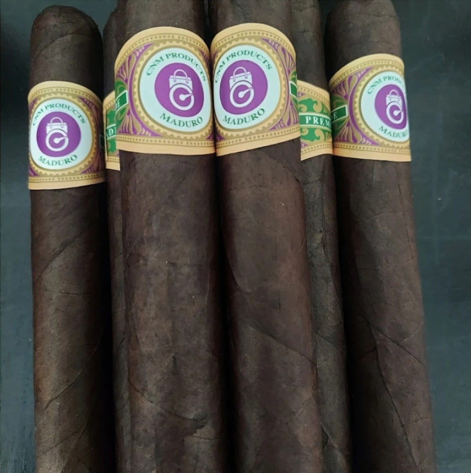 4 color Fedora with 10 Maduro or 10 Habano blend cigars